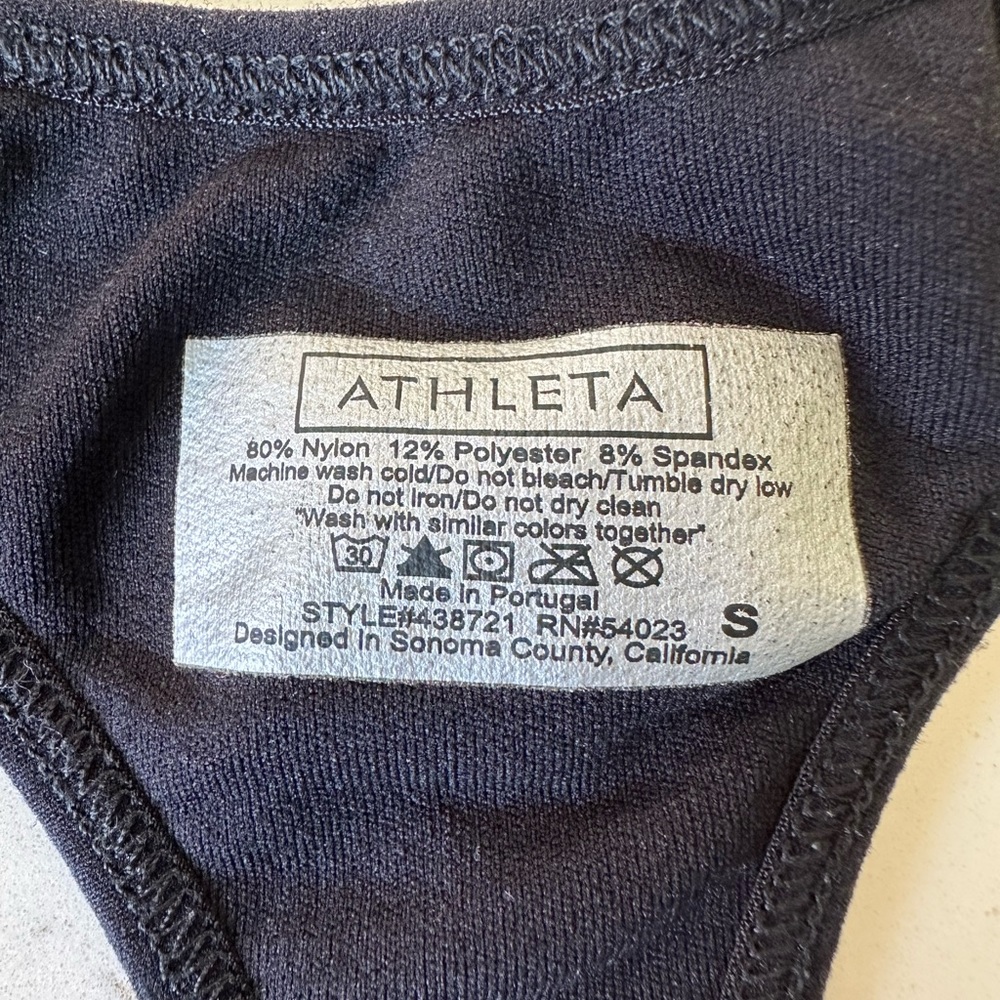 Athleta, Razorback Top Size Small - Picture 4 of 4